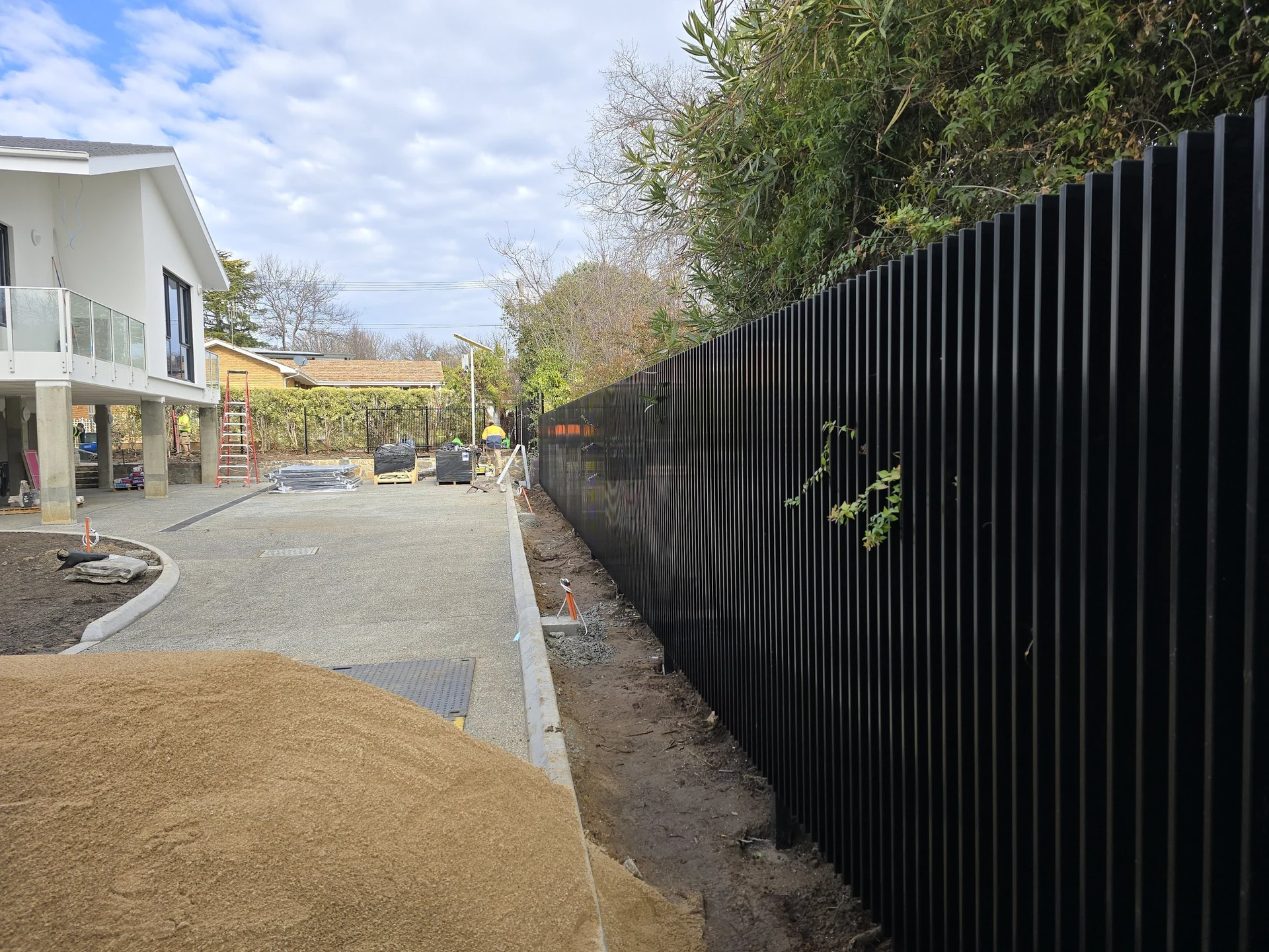 High Commission Residence privacy fencing and gate project in Canberra