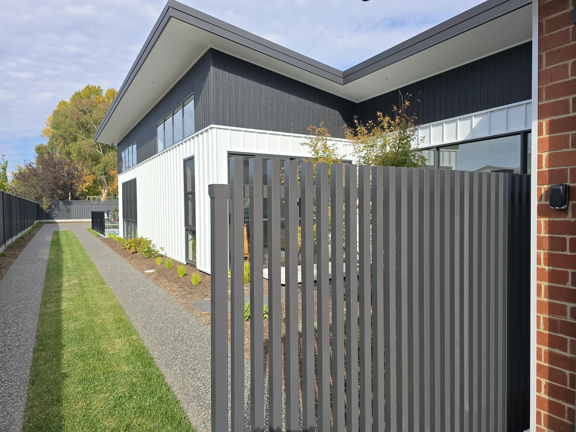 Residential Sliding Gate Canberra project record in Yarralumla NSW