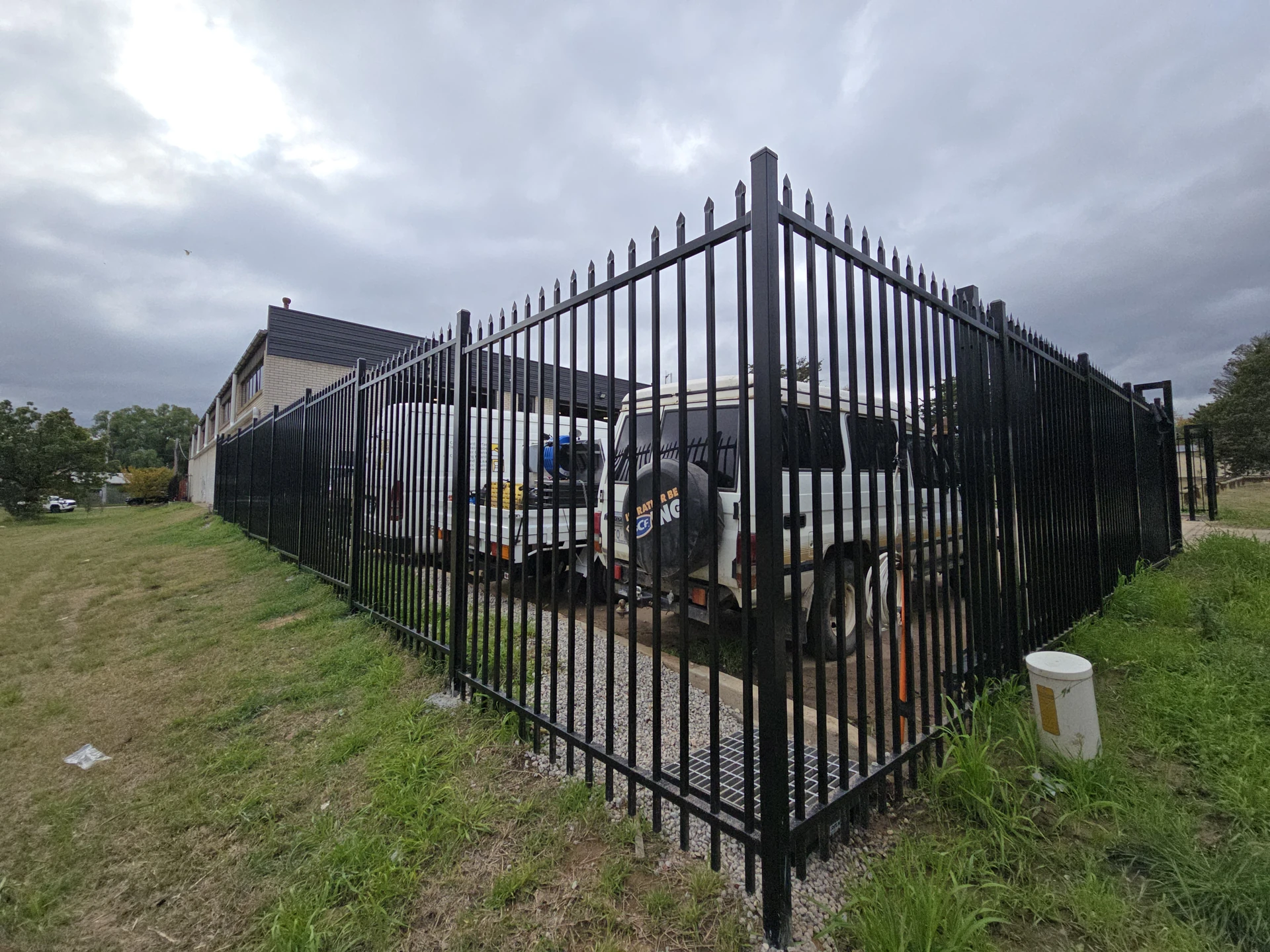 Warehouse fence Upgrade Commercial project in Queanbeyan NSW