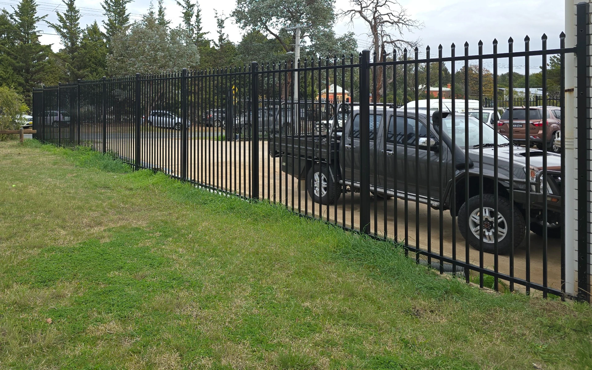 Warehouse fence Upgrade Commercial project in Queanbeyan NSW
