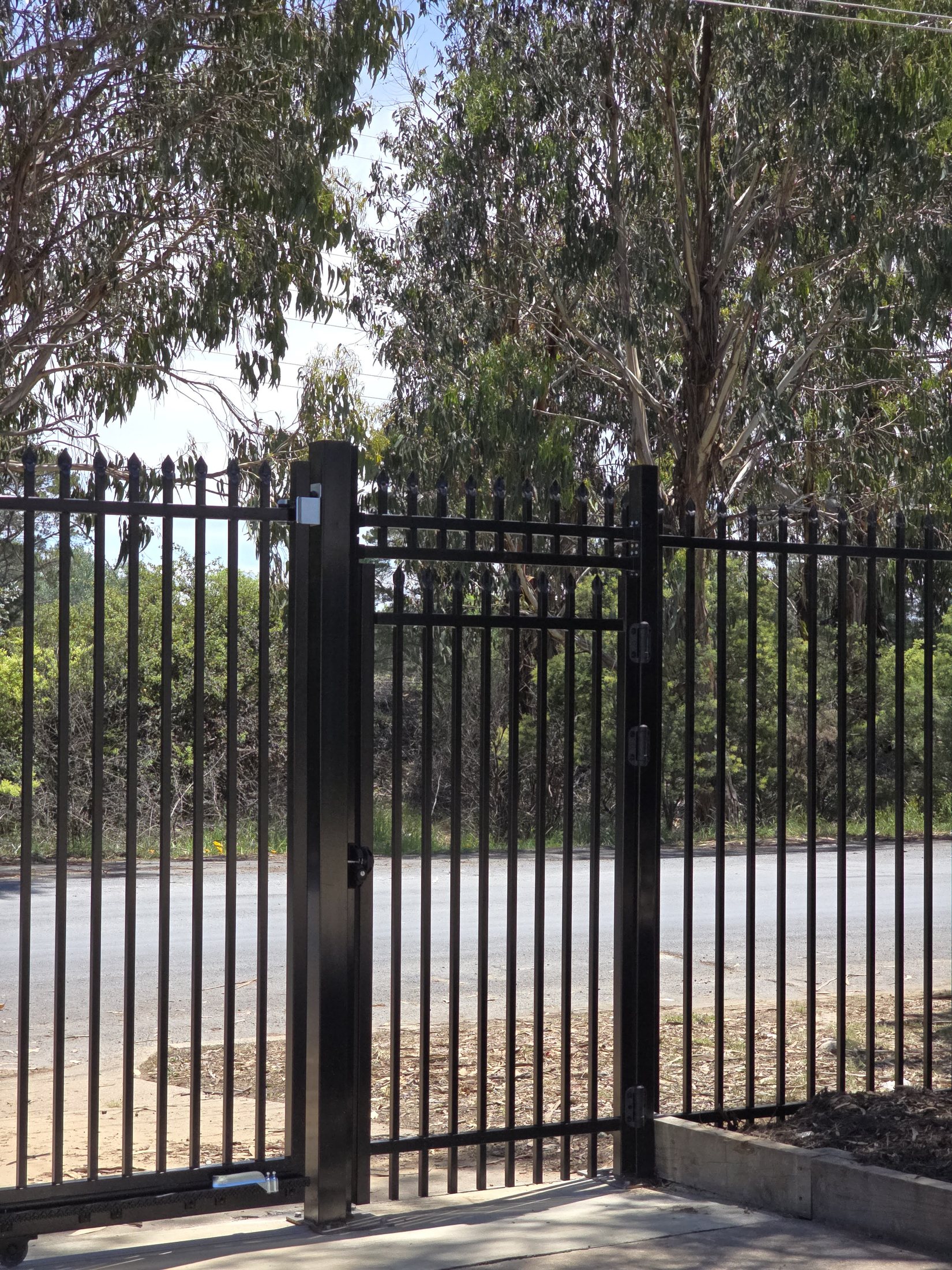 CSR Warehouse security fencing and gate project in Queanbeyan