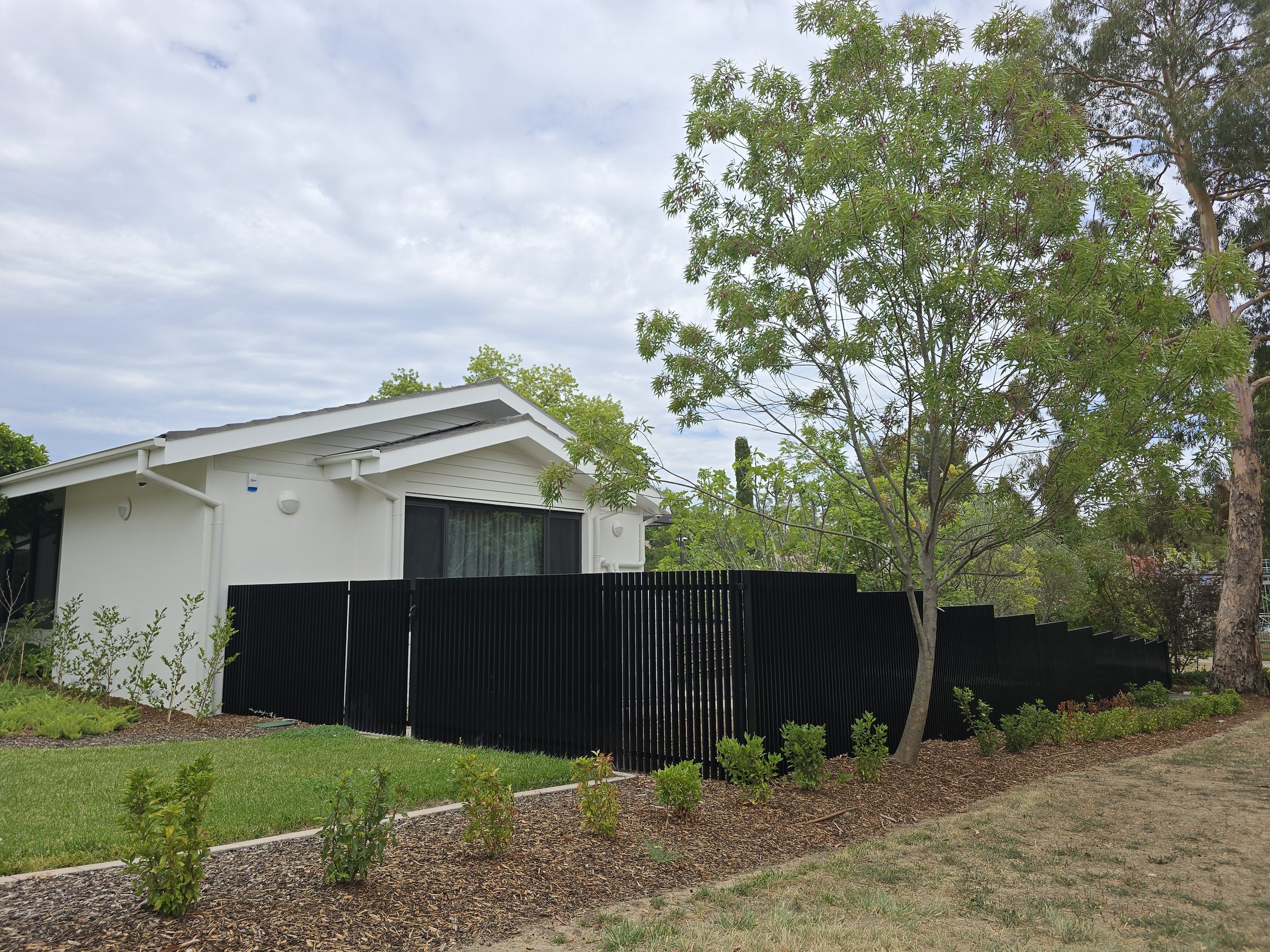 High Commission Residence privacy fencing and gate project in Canberra