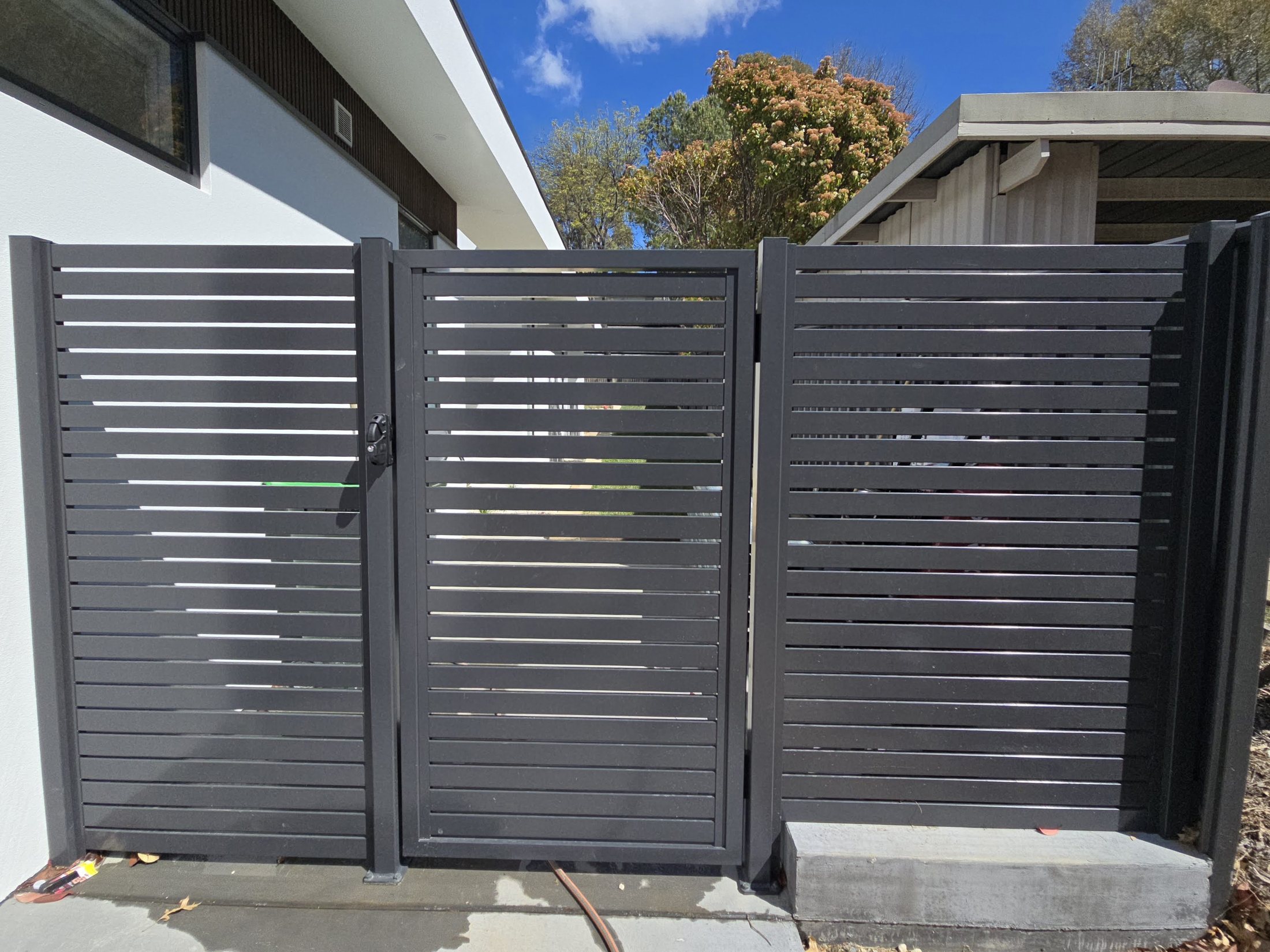 Canberra residential fencing and gate project collection