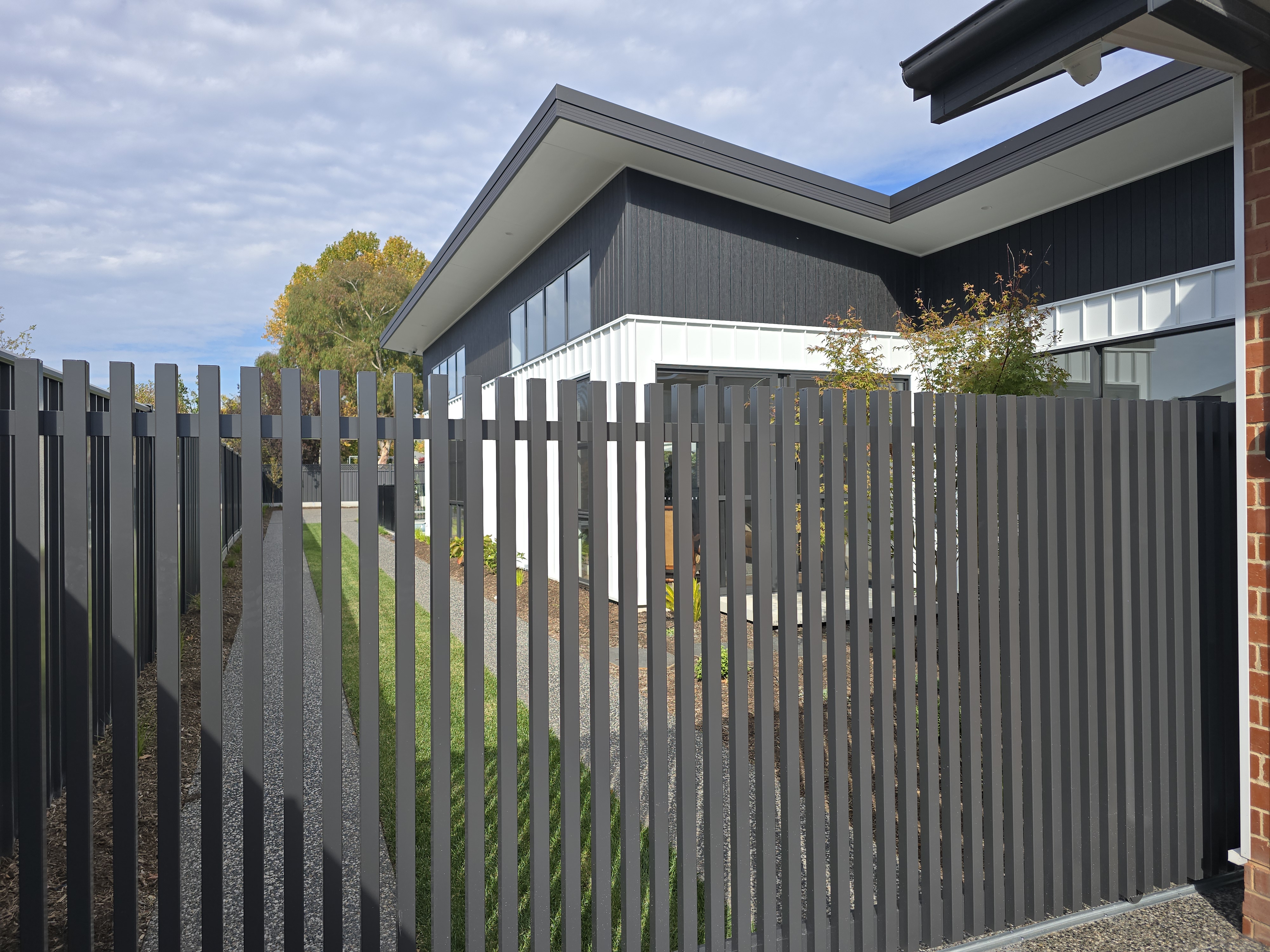 Residential Sliding Gate Canberra project record in Yarralumla NSW