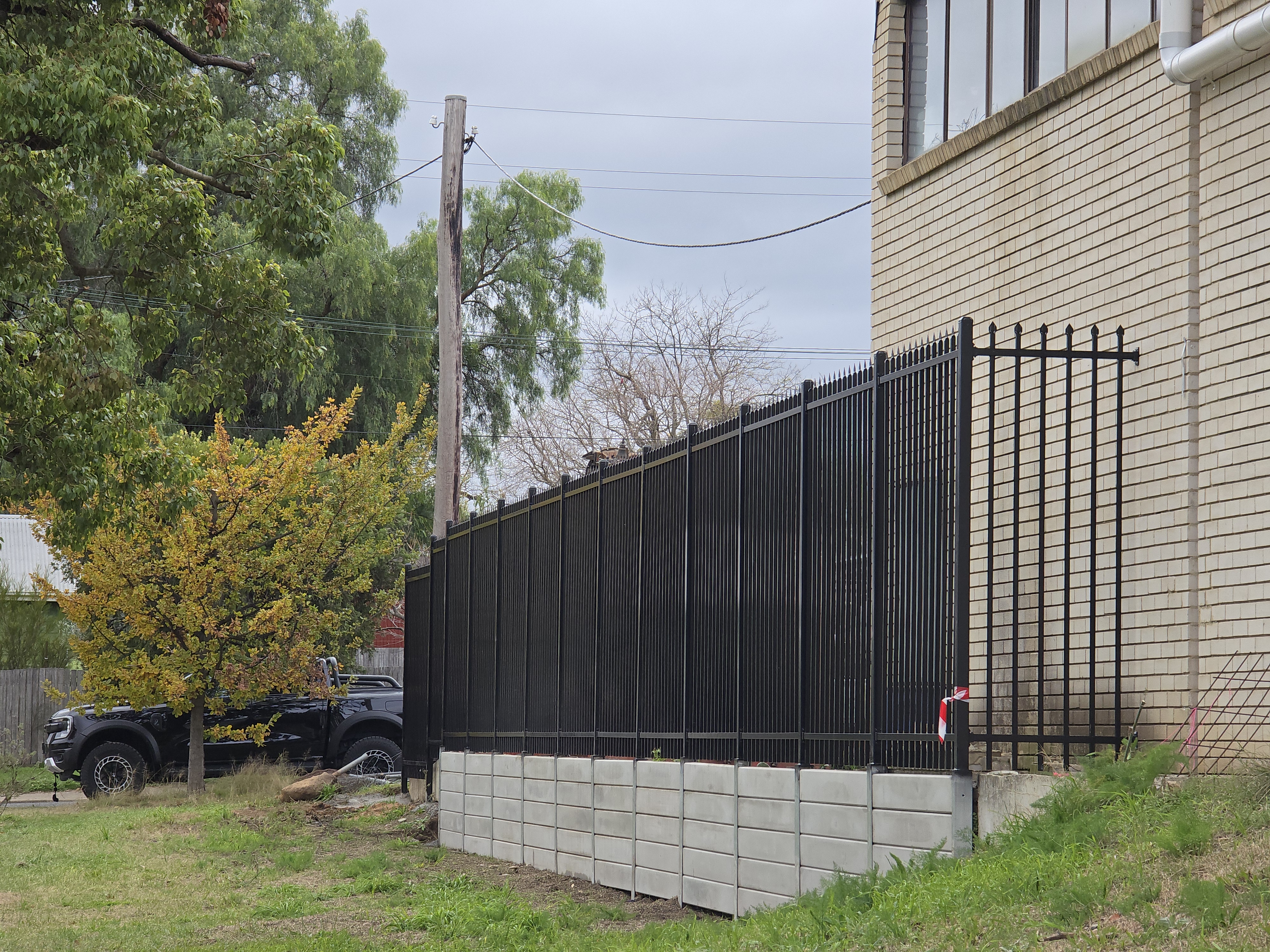 Warehouse fence Upgrade Commercial project in Queanbeyan NSW, photo 10